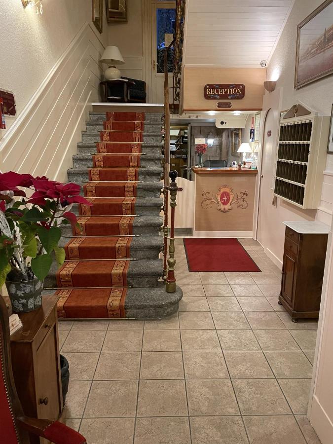 Hotel Continental Évian-les-Bains Zewnętrze zdjęcie