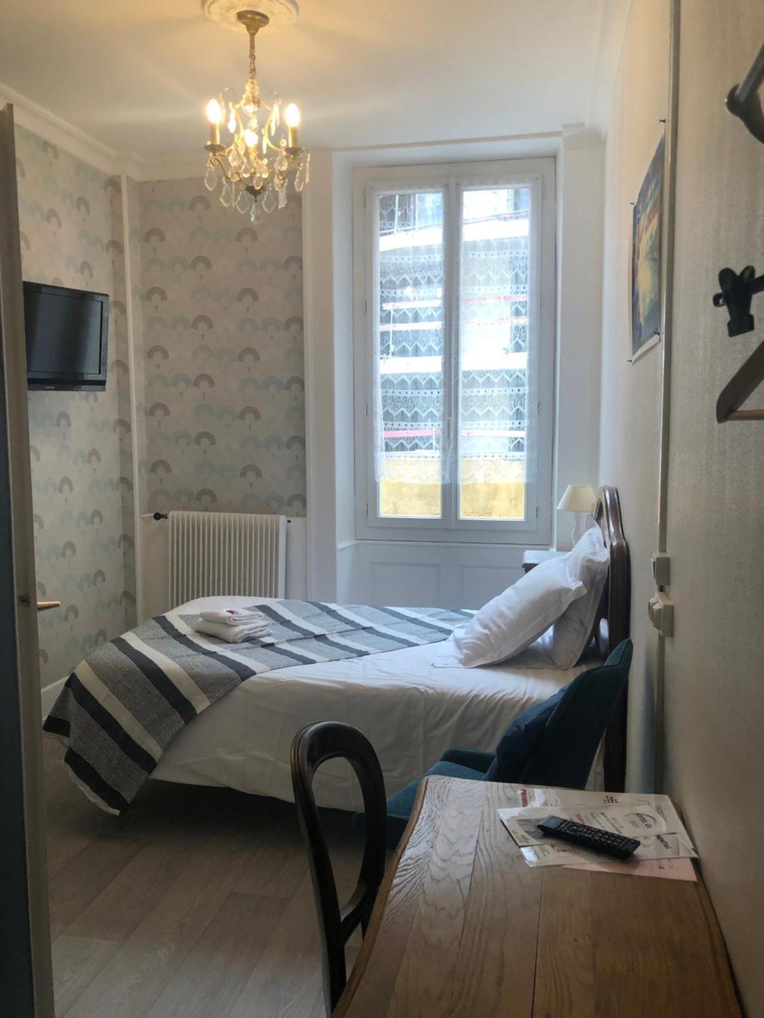 Hotel Continental Évian-les-Bains Zewnętrze zdjęcie