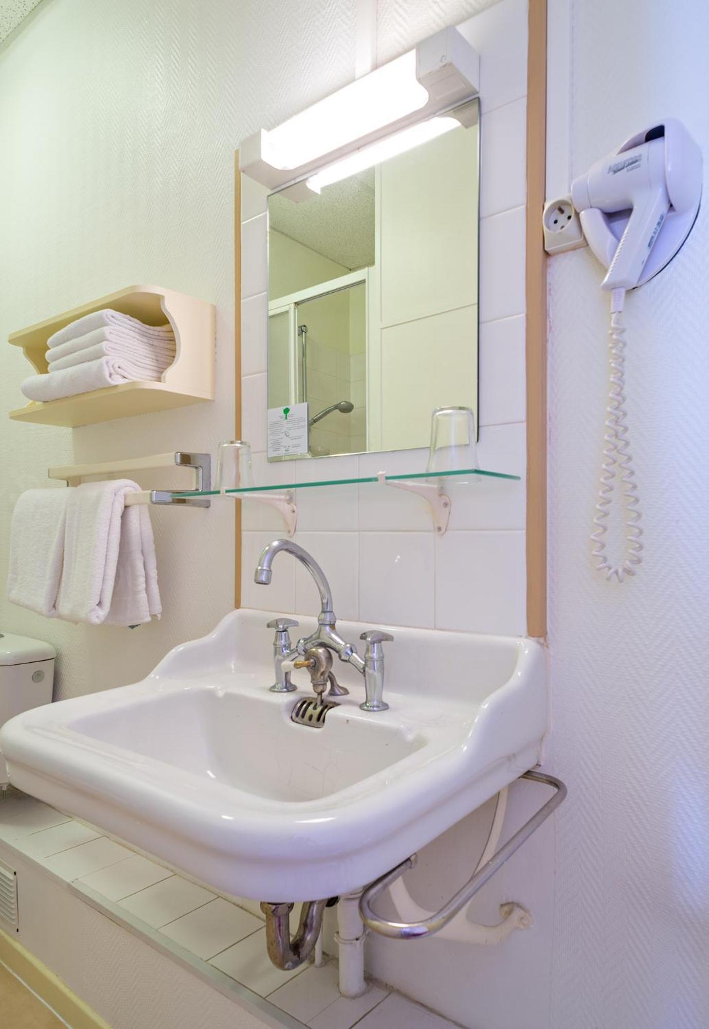 Hotel Continental Évian-les-Bains Zewnętrze zdjęcie