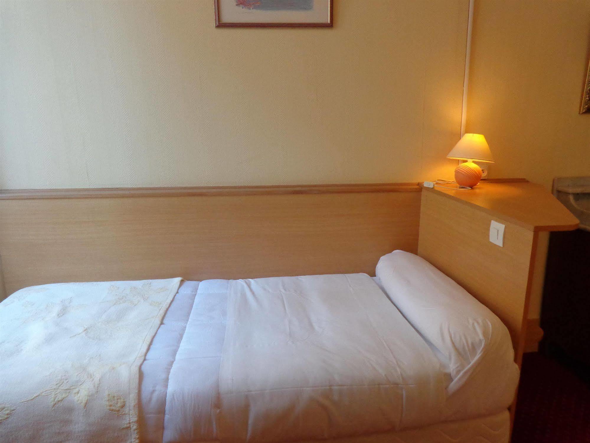 Hotel Continental Évian-les-Bains Zewnętrze zdjęcie